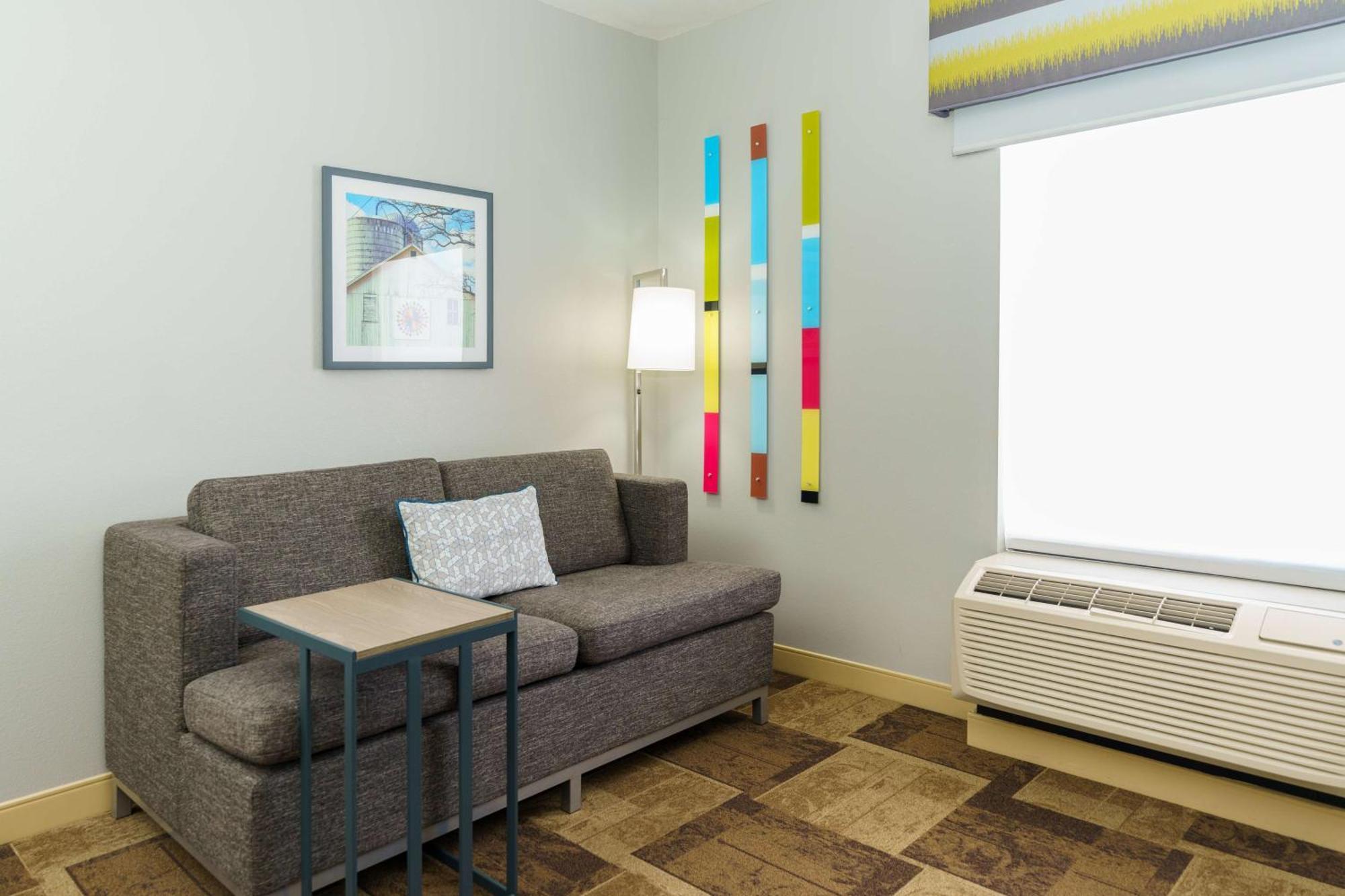 Hampton Inn Garden City Exterior foto